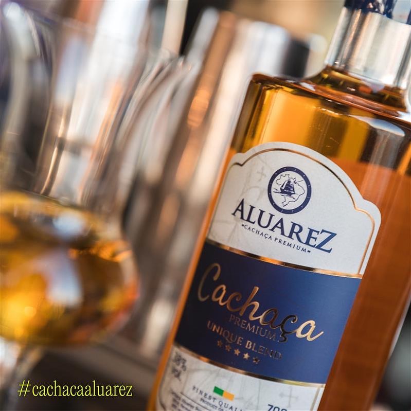 Cachaça Premium Aluarez